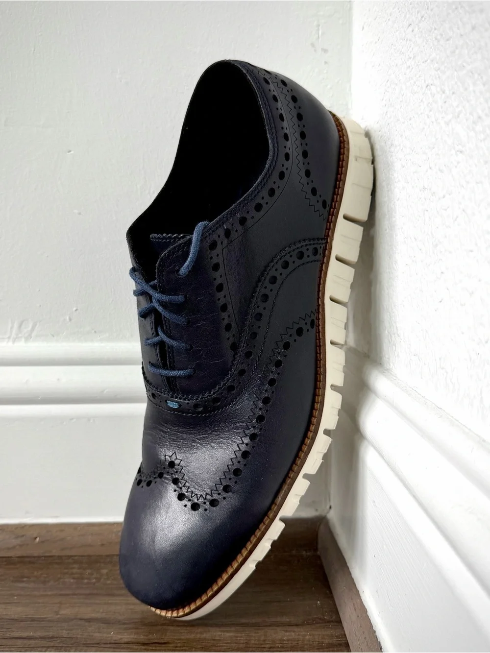 Cole Haan ZERØGRAND Wingtip Oxford C23739 Navy Blue Leather Men’s Size 10